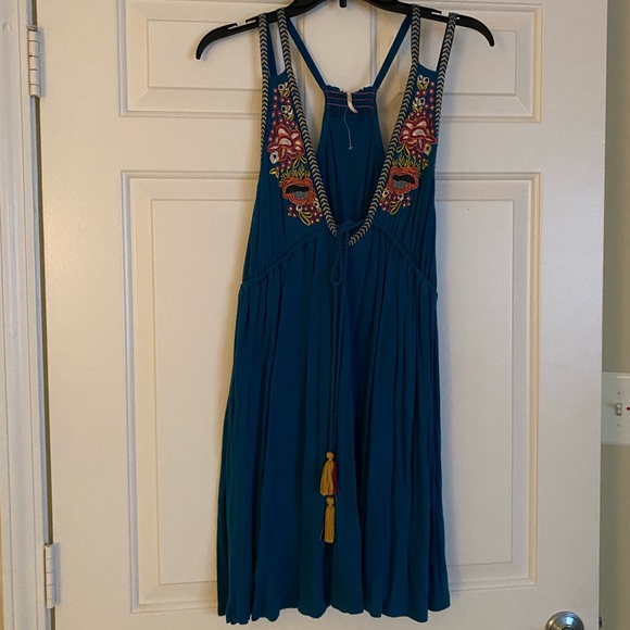 Free People Dresses & Skirts - Free People Embroidered Tassle Dress